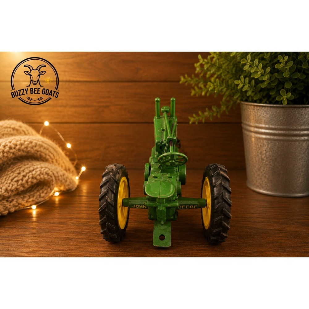 VINTAGE ERTL JOHN DEERE MODEL A G TRACTOR WAGON DIE CAST TOY 1/16